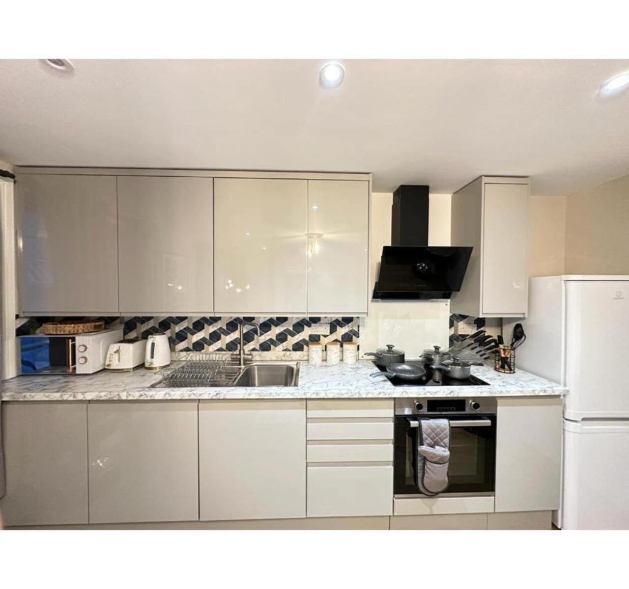 F3- Gorgeous 1 Bed Flat Near Edgware Road Station Londres Exterior foto